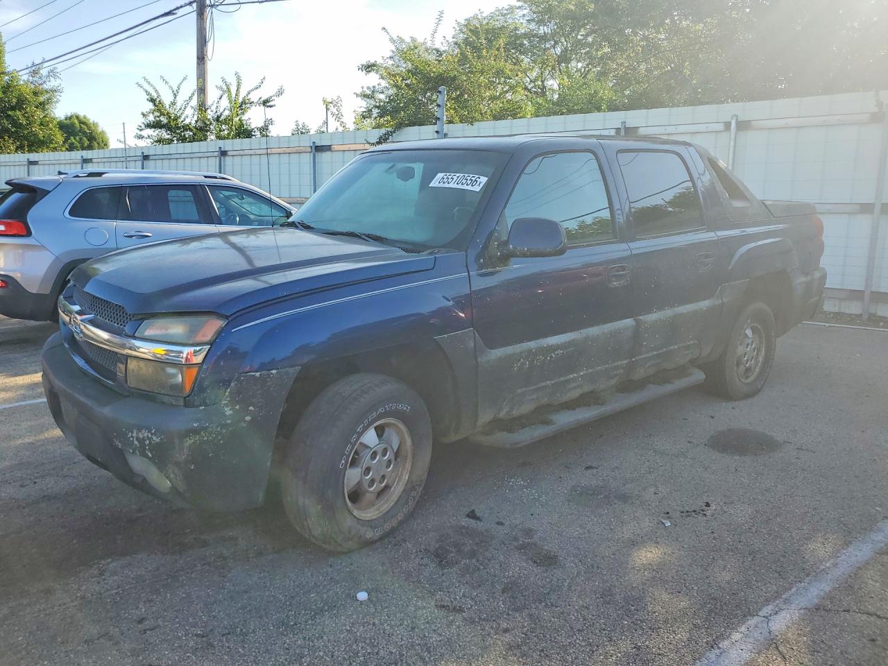 3GNEC13TX2G155735 · 2002 CHEVROLET AVALANCHE