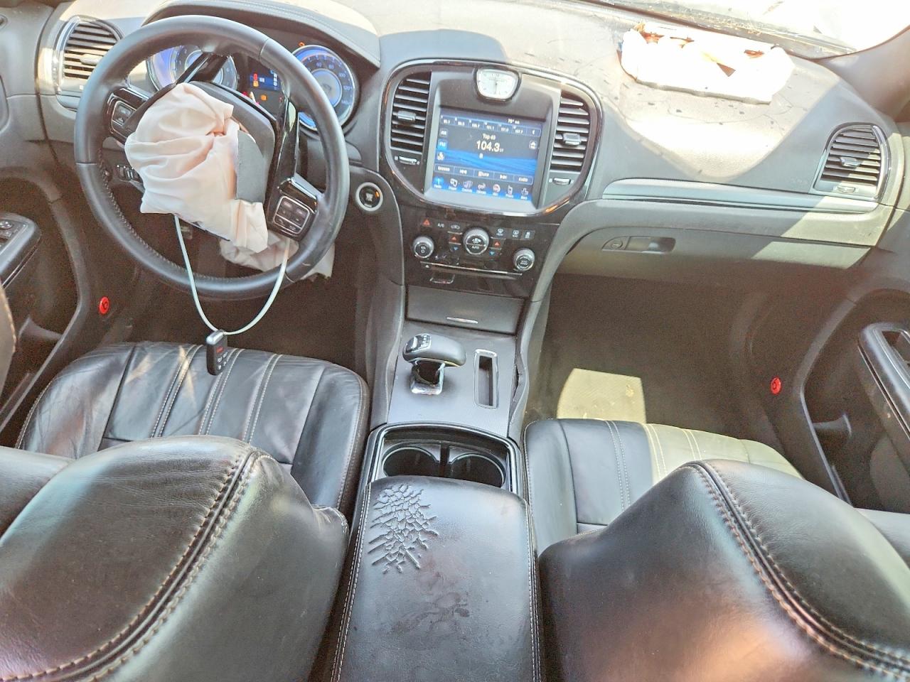 2C3CCABG9EH355535 · 2014 CHRYSLER 300 · 8/13