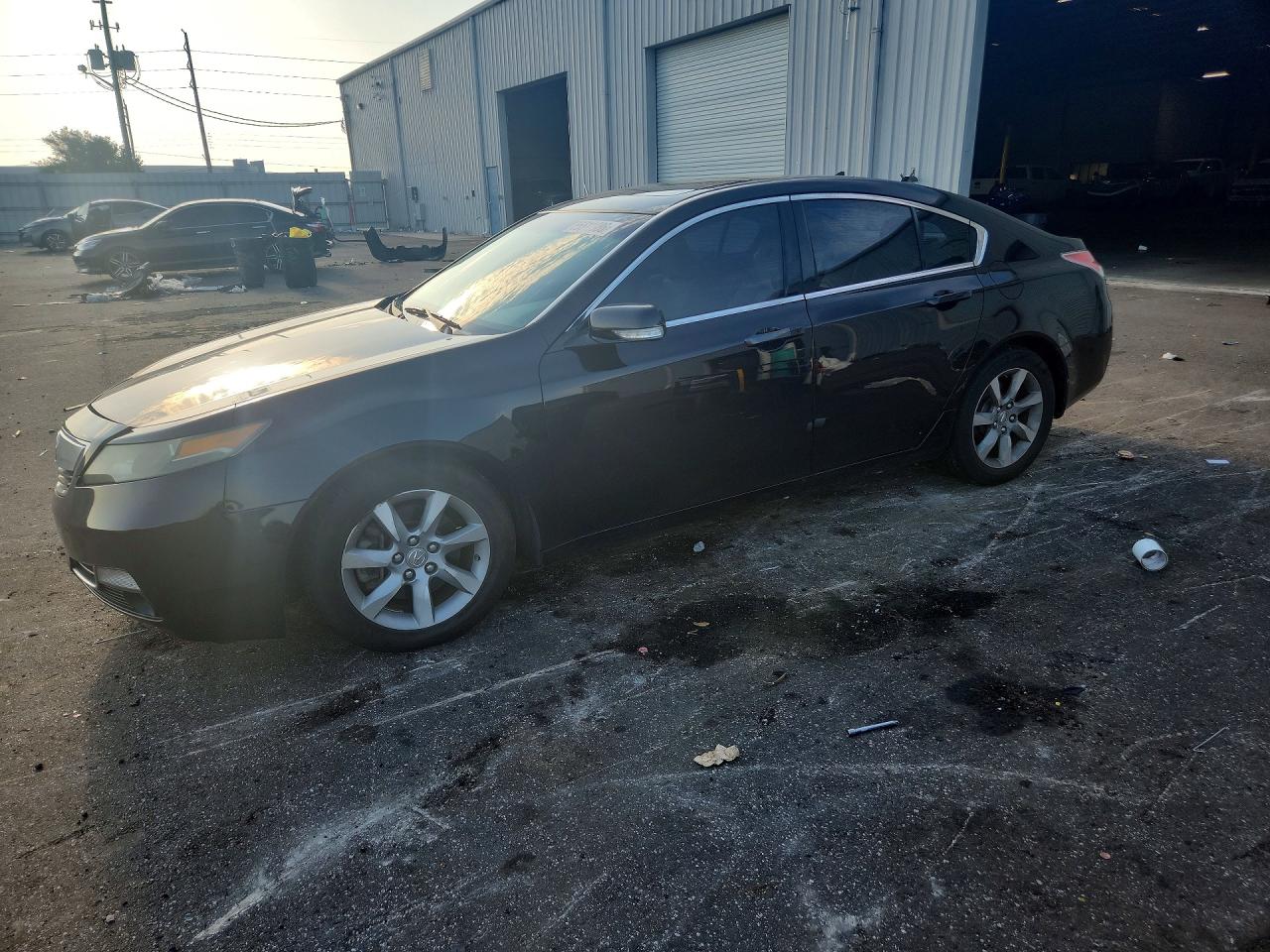 19UUA8F2XCA007365 · 2012 ACURA TL