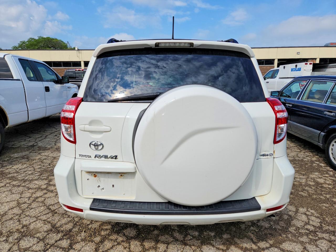 JTMBF4DV9AD022500 · 2010 TOYOTA RAV4 · 6/13