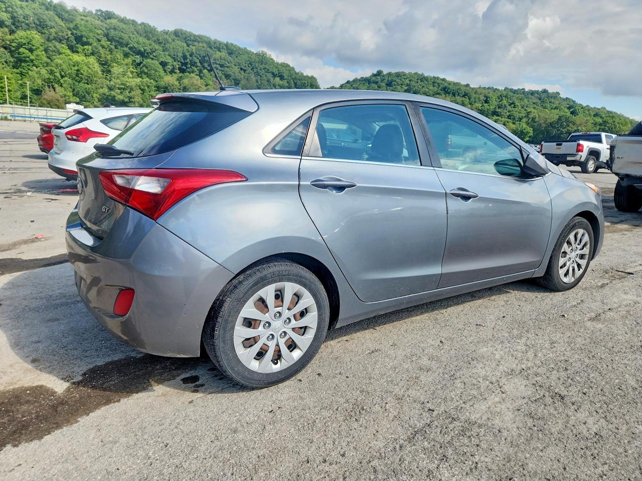 KMHD35LH5HU382436 · 2017 HYUNDAI ELANTRA GT · 3/12