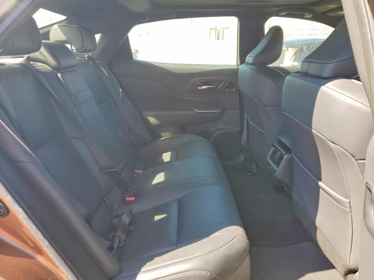 JTDAFAAF8P3002910 · 2023 TOYOTA CROWN · 10/13
