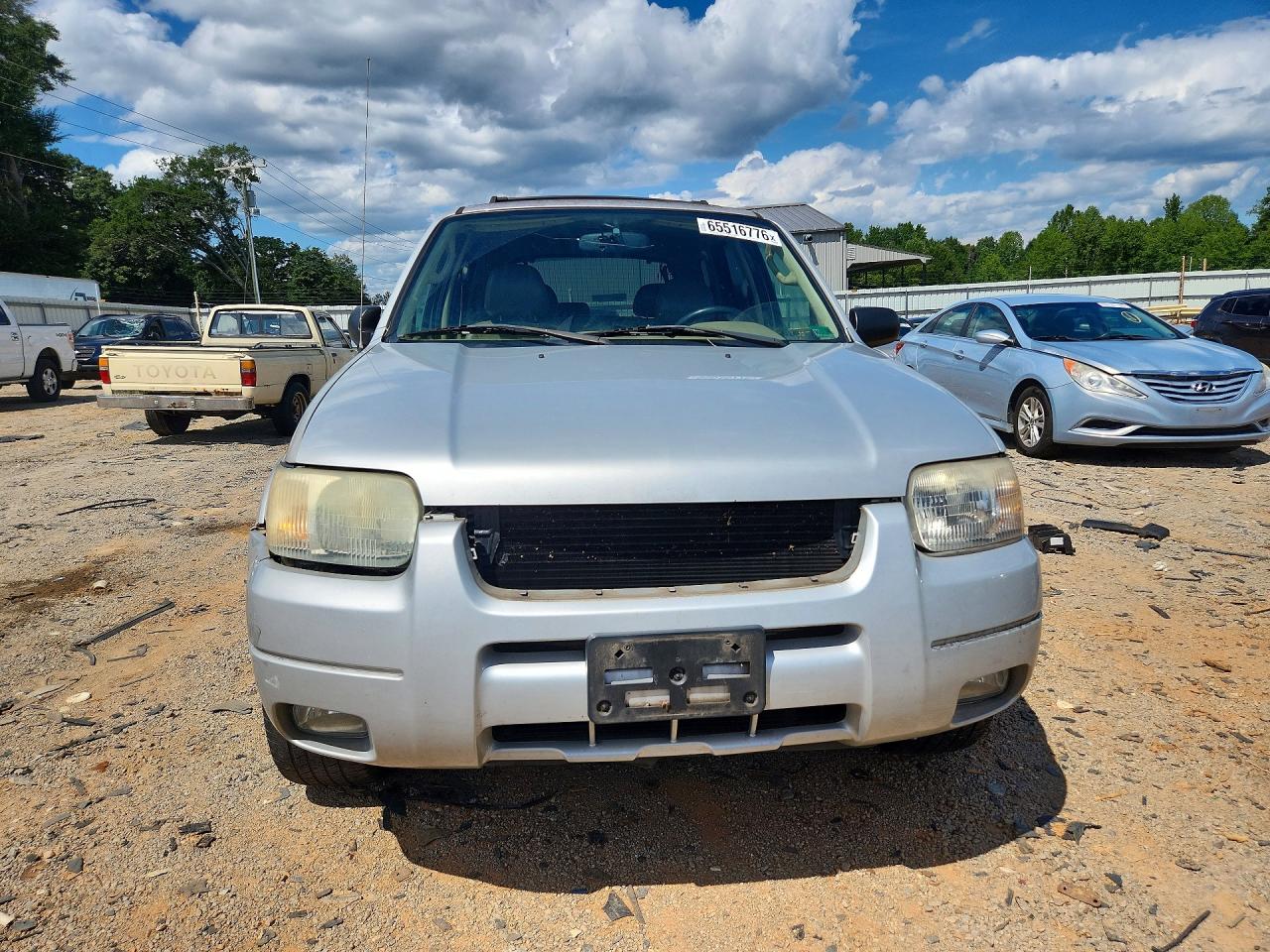 1FMCU941X4KA44957 · 2004 FORD ESCAPE · 5/13