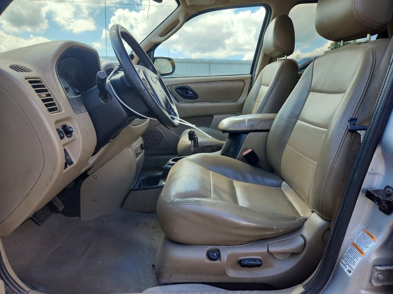1FMCU941X4KA44957 · 2004 FORD ESCAPE · 7/13