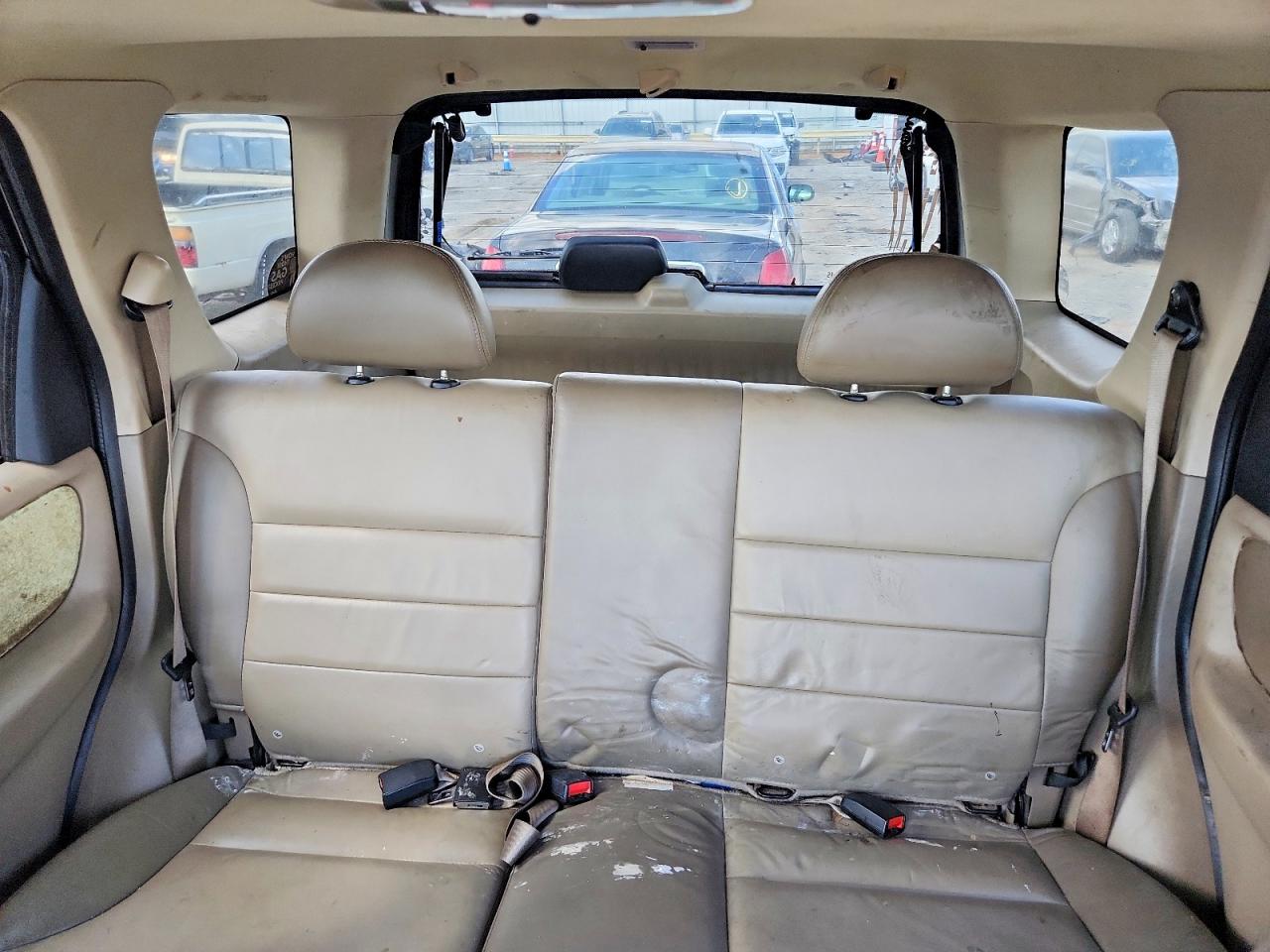 1FMCU941X4KA44957 · 2004 FORD ESCAPE · 10/13