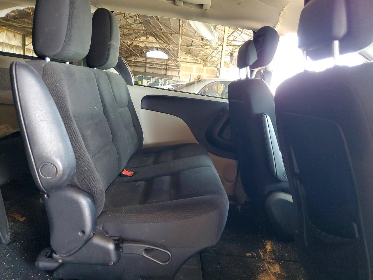 2C4RDGBG1KR504032 · 2019 DODGE GRAND CARAVAN · 11/13