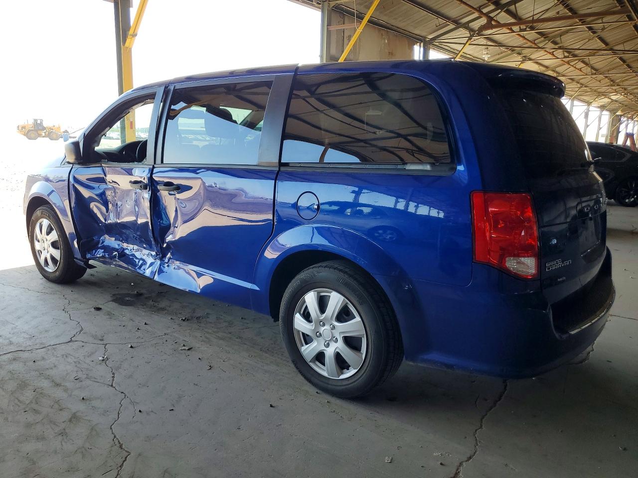 2C4RDGBG1KR504032 · 2019 DODGE GRAND CARAVAN · 2/13