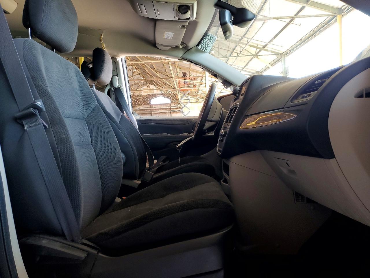 2C4RDGBG1KR504032 · 2019 DODGE GRAND CARAVAN · 7/13