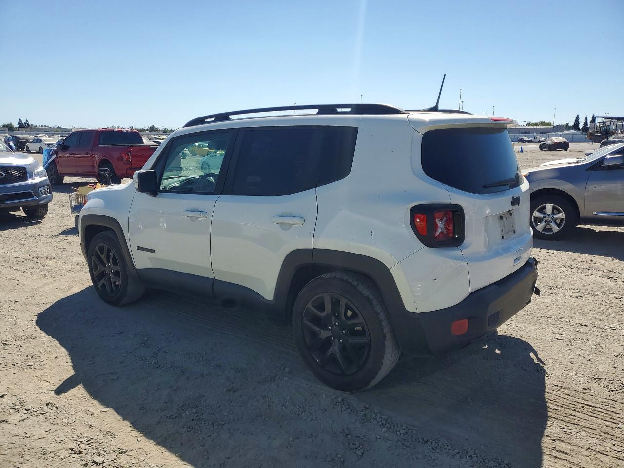 ZACCJABBXJPJ20072 · 2018 JEEP RENEGADE · 2/13