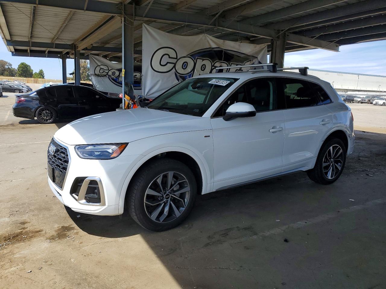 WA1EAAFY9R2070324 · 2024 AUDI Q5