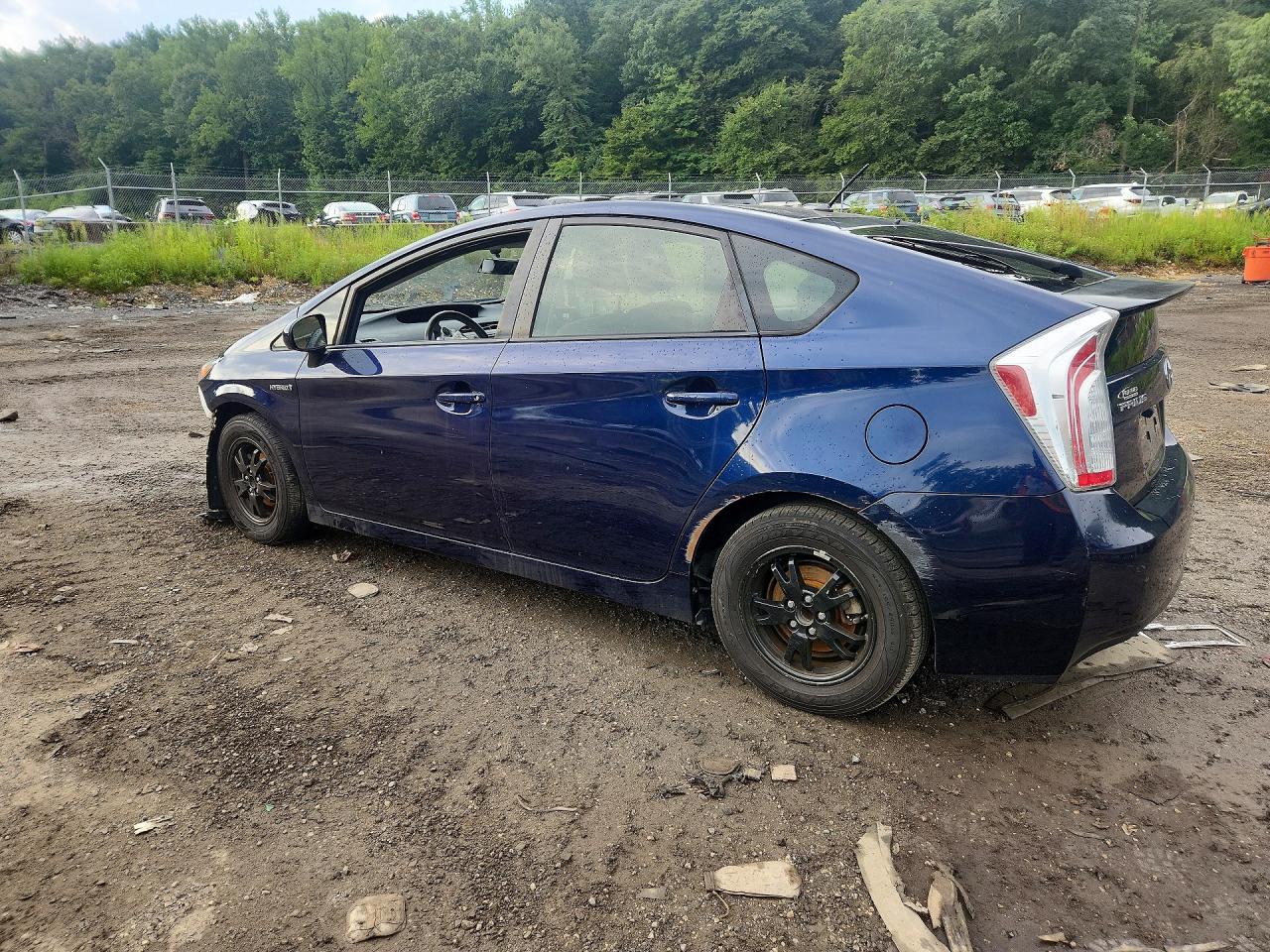 JTDKN3DU4D1637773 · 2013 TOYOTA PRIUS · 2/12