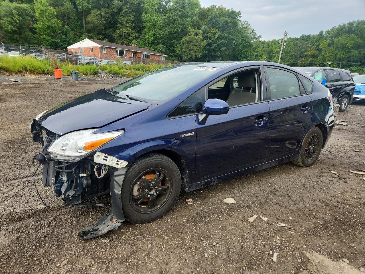 JTDKN3DU4D1637773 · 2013 TOYOTA PRIUS