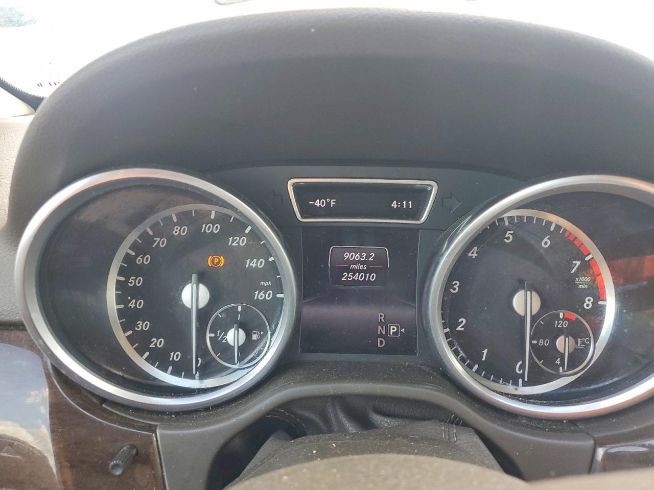 4JGDA5JB2FA478690 · 2015 MERCEDES-BENZ ML · 9/12