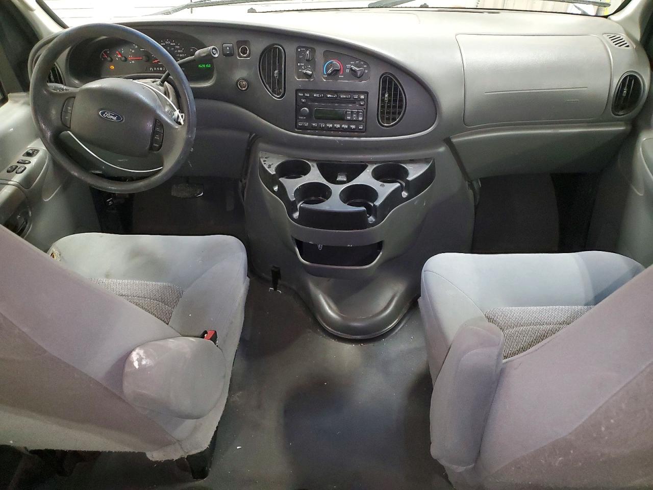 1FBSS31L96DA84483 · 2006 FORD ECONOLINE · 8/13