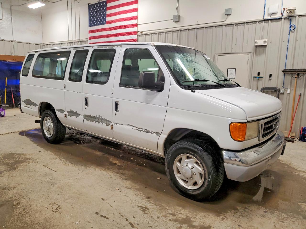 1FBSS31L96DA84483 · 2006 FORD ECONOLINE · 4/13
