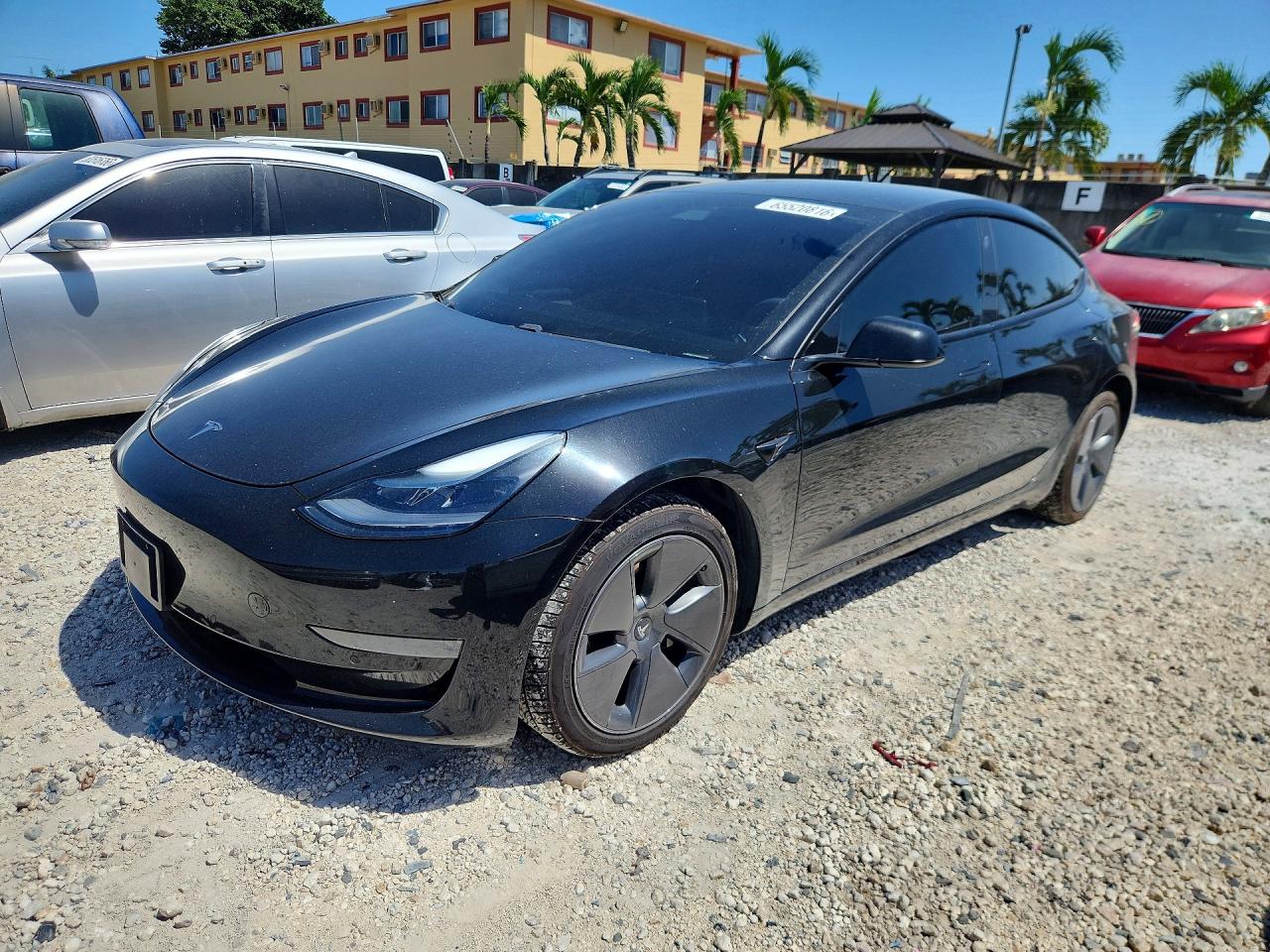 5YJ3E1EA4MF058450 · 2021 TESLA MODEL 3
