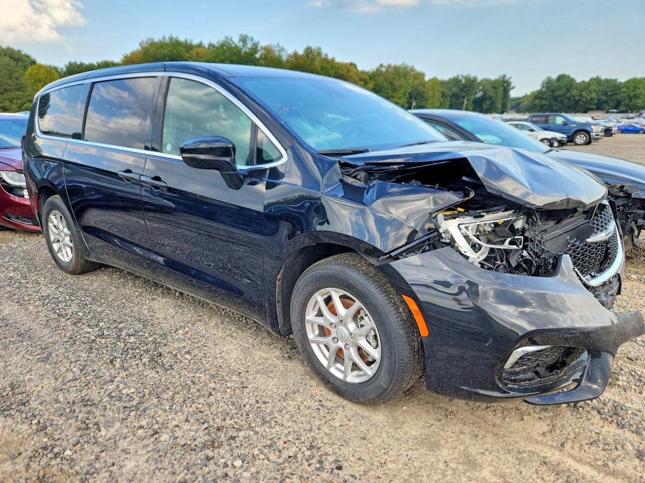 2C4RC1BG9TR168387 · 2026 CHRYSLER PACIFICA · 4/14