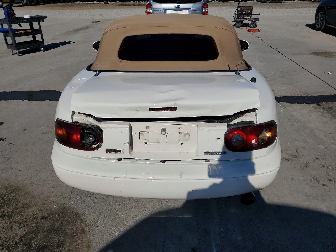 JM1NA3531T0707345 · 1996 MAZDA MX-5 MIATA · 6/12