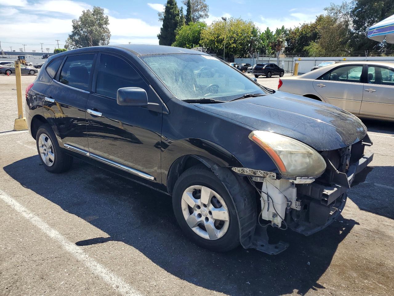 JN8AS5MT4EW602392 · 2014 NISSAN ROGUE SELECT · 4/14