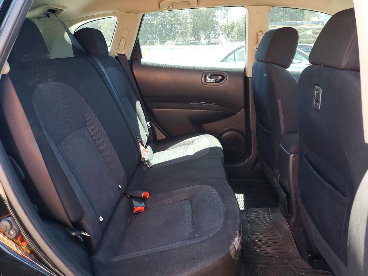 JN8AS5MT4EW602392 · 2014 NISSAN ROGUE SELECT · 11/14