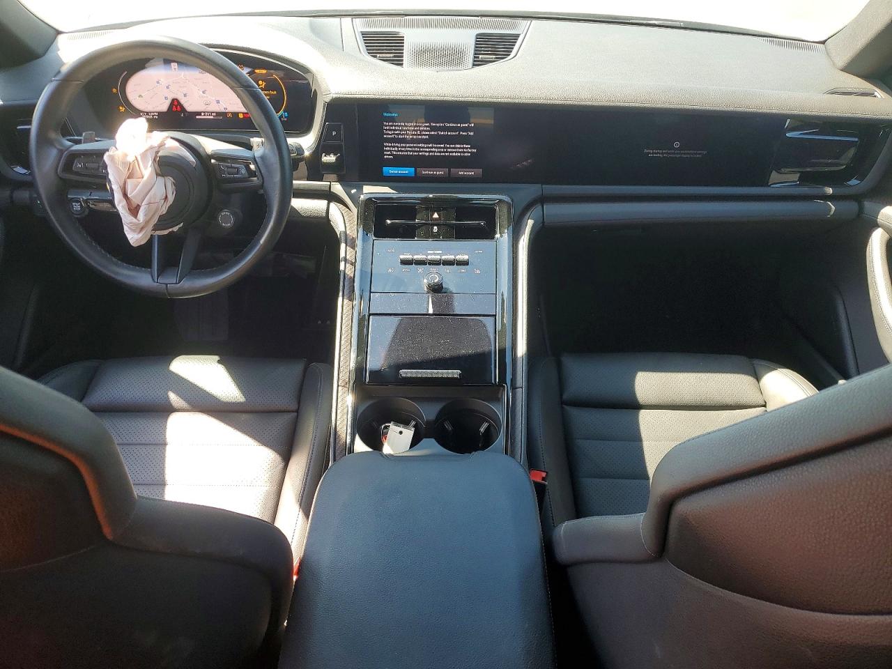 WP0AA2YA7RL003452 · 2024 PORSCHE PANAMERA · 8/12