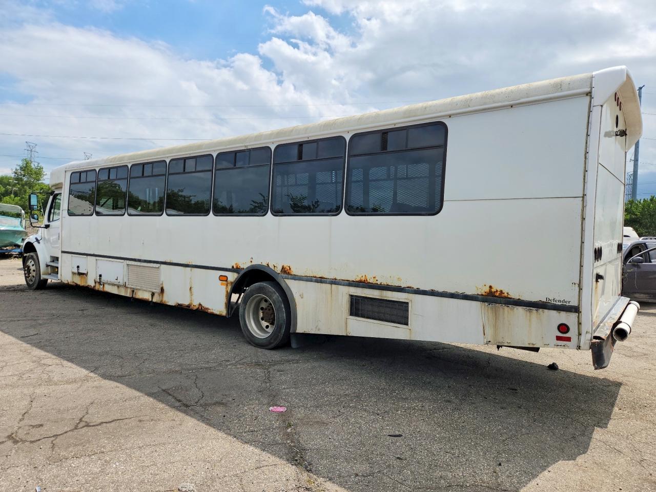 1FVACXDT8EHFJ3408 · 2014 FREIGHTLINER M2 · 2/13