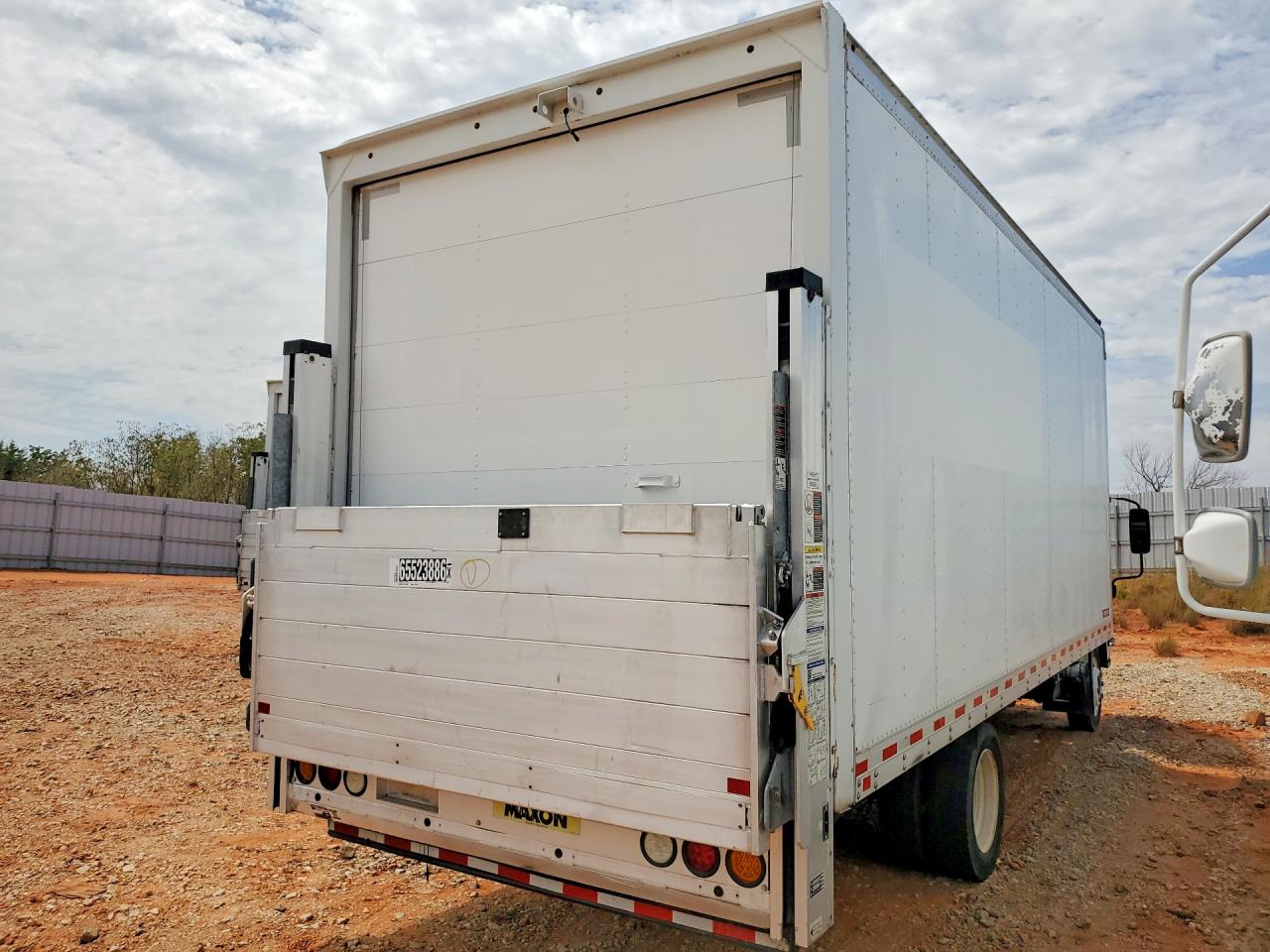 54DC4W1D3NS202621 · 2022 ISUZU NPR HD · 3/13