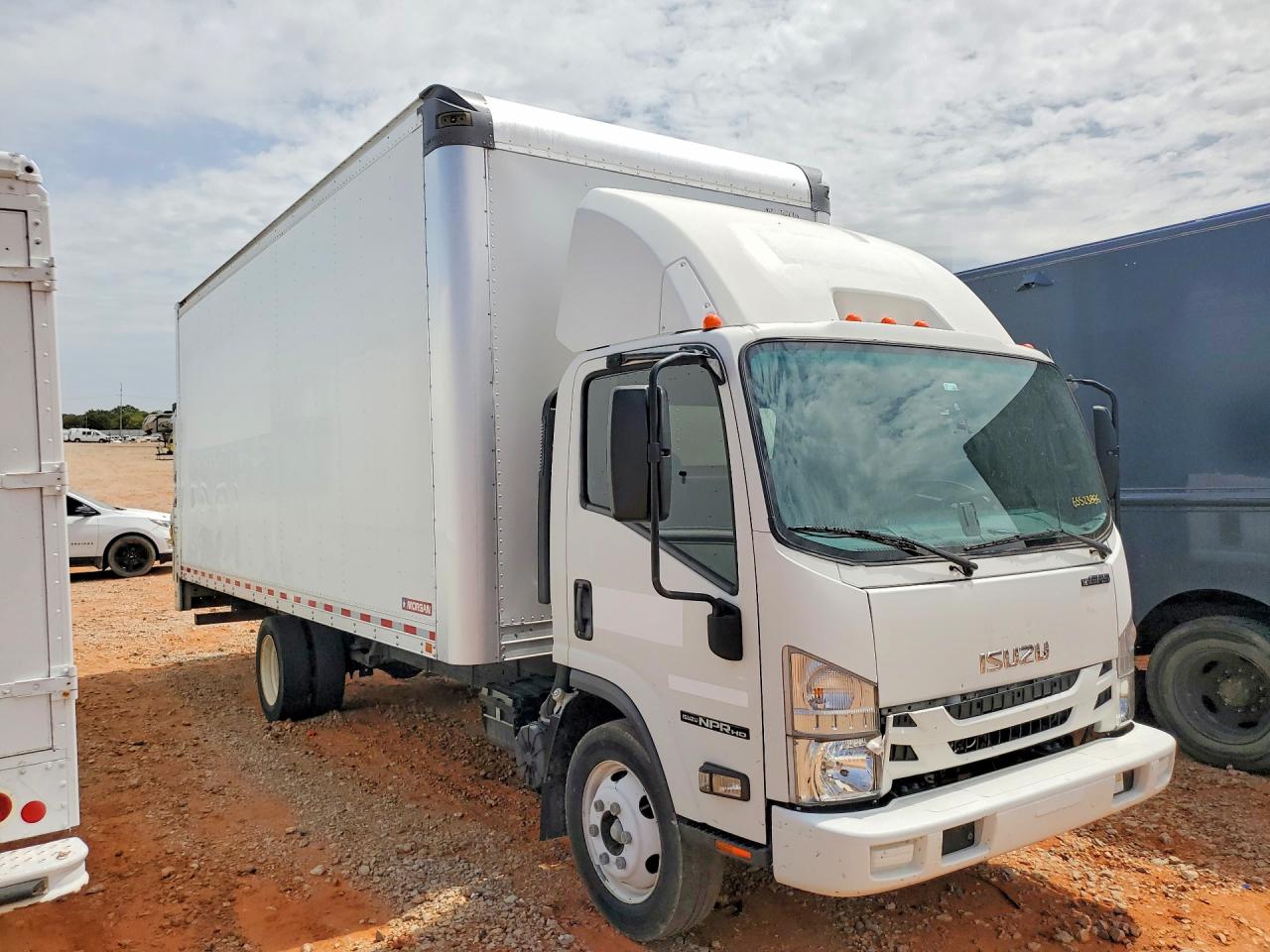 54DC4W1D3NS202621 · 2022 ISUZU NPR HD · 4/13