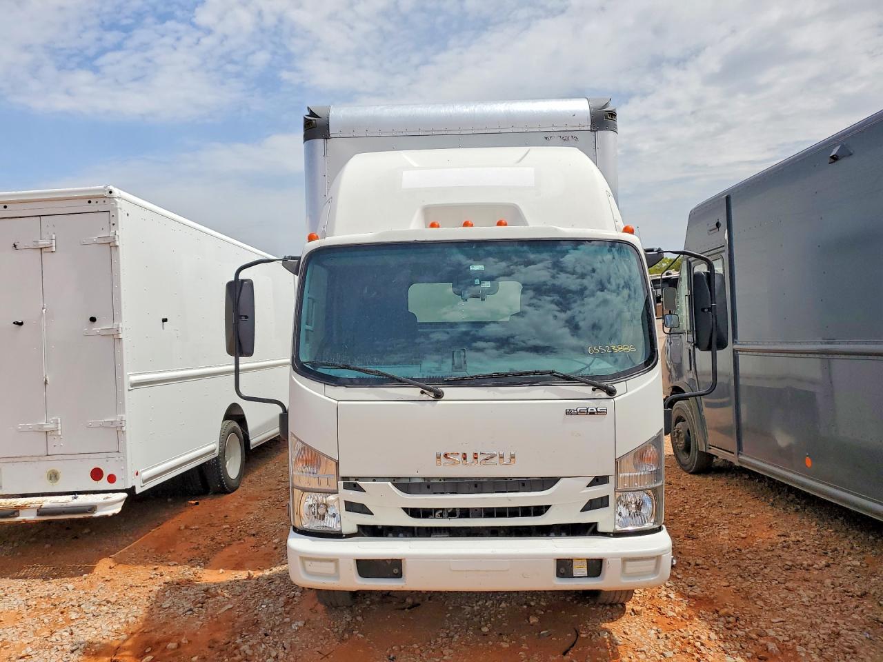 54DC4W1D3NS202621 · 2022 ISUZU NPR HD · 5/13