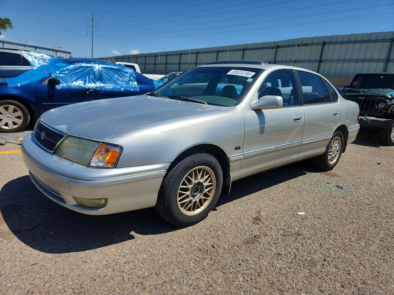 1999 TOYOTA AVALON