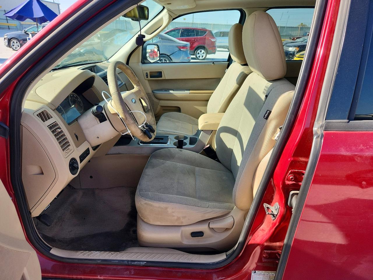 1FMCU0D77AKB65828 · 2010 FORD ESCAPE · 7/13