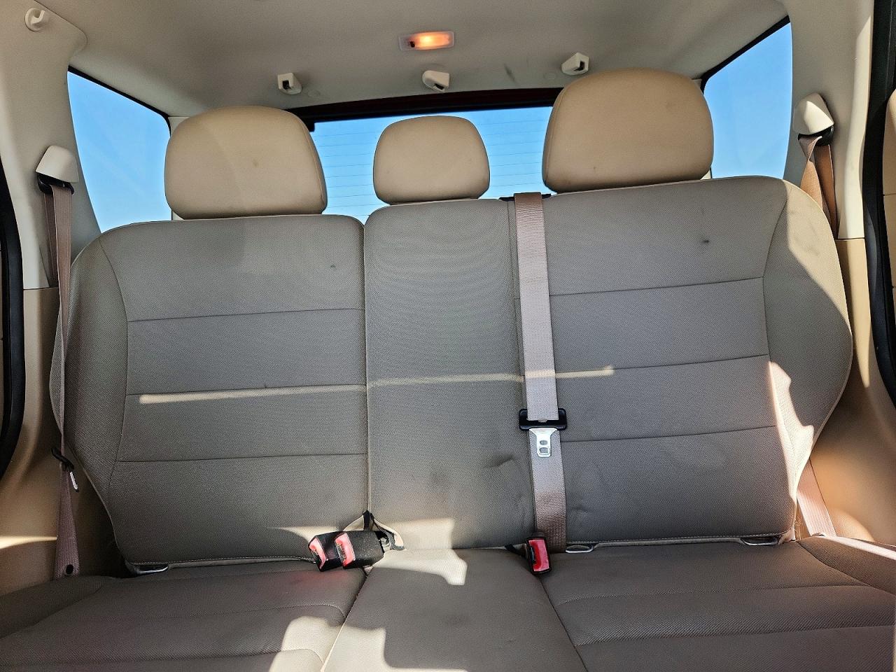 1FMCU0D77AKB65828 · 2010 FORD ESCAPE · 10/13