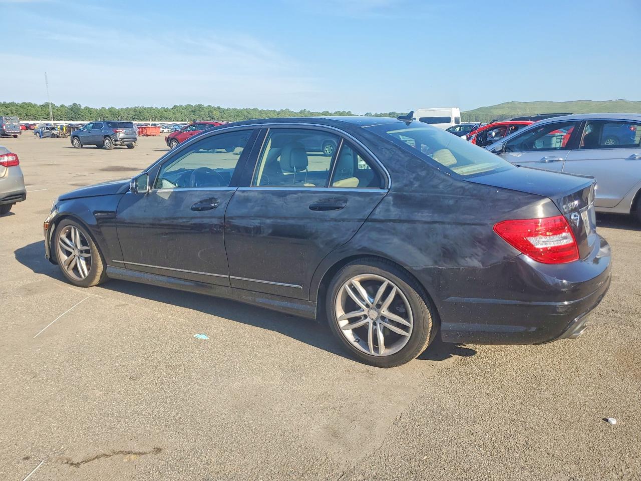 WDDGF8AB3DR286705 · 2013 MERCEDES-BENZ C · 2/12