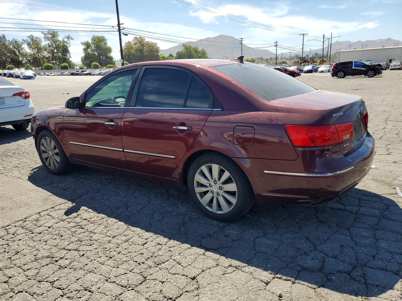 5NPEU46C09H518550 · 2009 HYUNDAI SONATA · 2/12