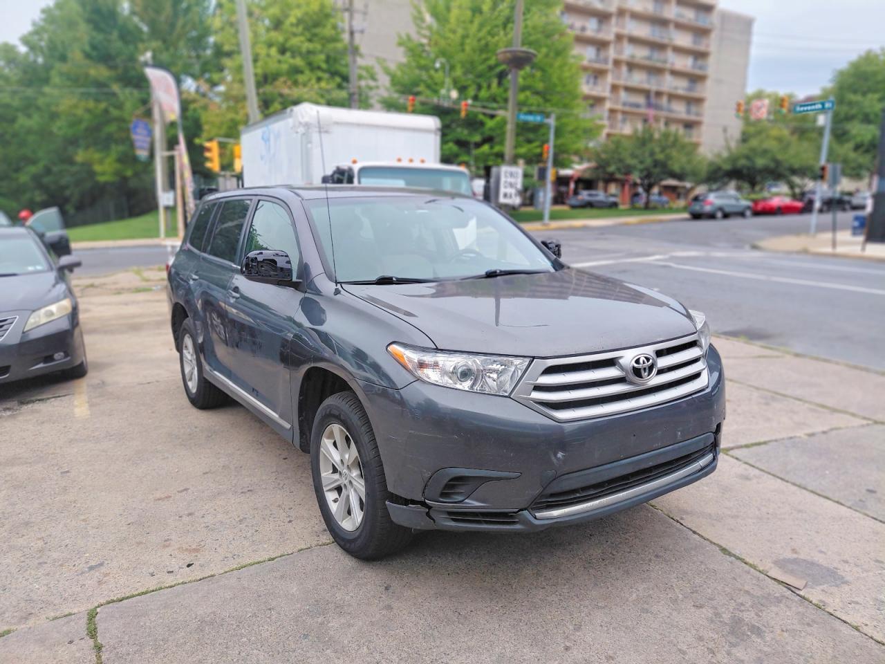 5TDBK3EH4CS133719 · 2012 TOYOTA HIGHLANDER