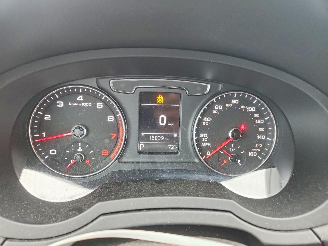 WA1ECCFS3JR005420 · 2018 AUDI Q3 · 9/12