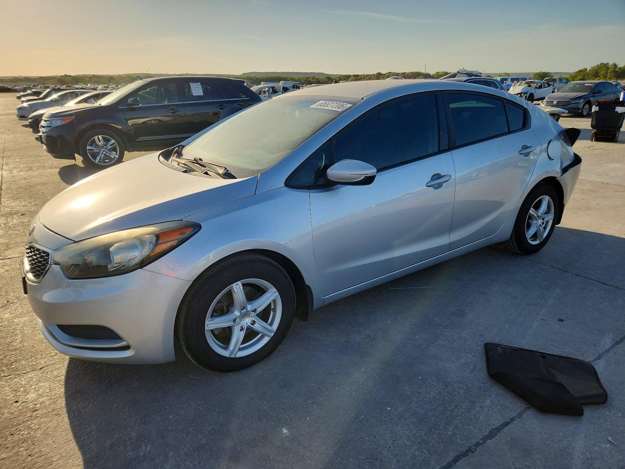 KNAFK4A60G5510910 · 2016 KIA FORTE