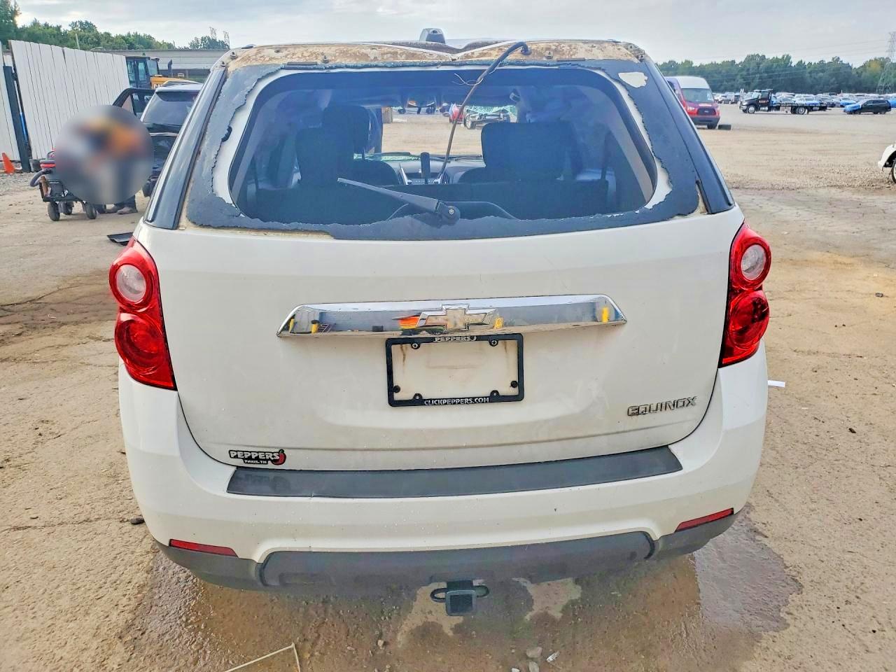 1GNALAEK9FZ116031 · 2015 CHEVROLET EQUINOX · 6/12