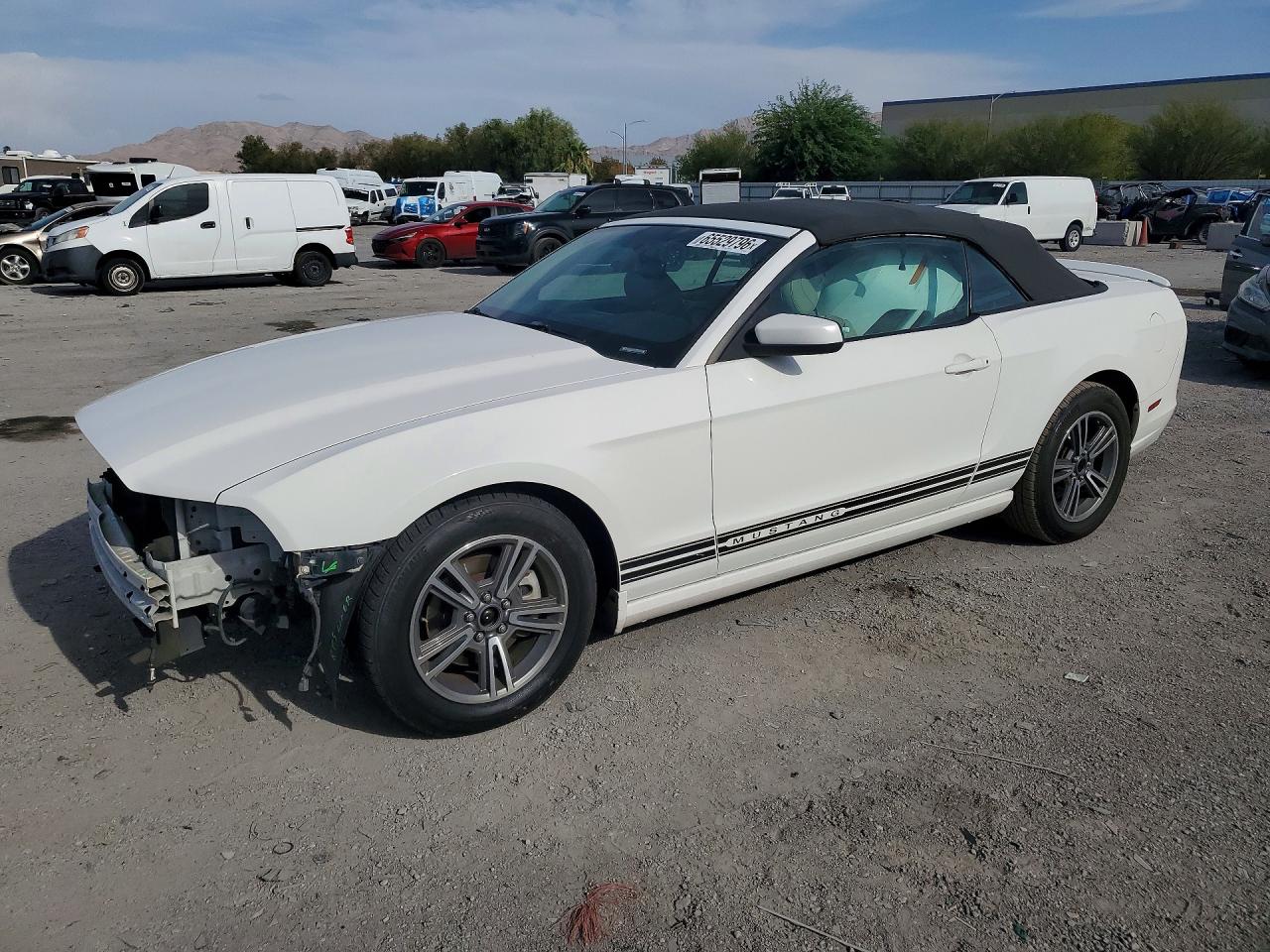 1ZVBP8EM7D5239775 · 2013 FORD MUSTANG