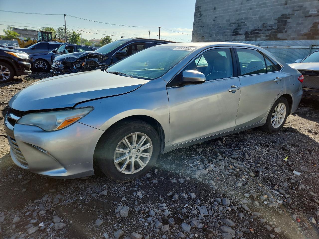 4T1BF1FK6HU272459 · 2017 TOYOTA CAMRY