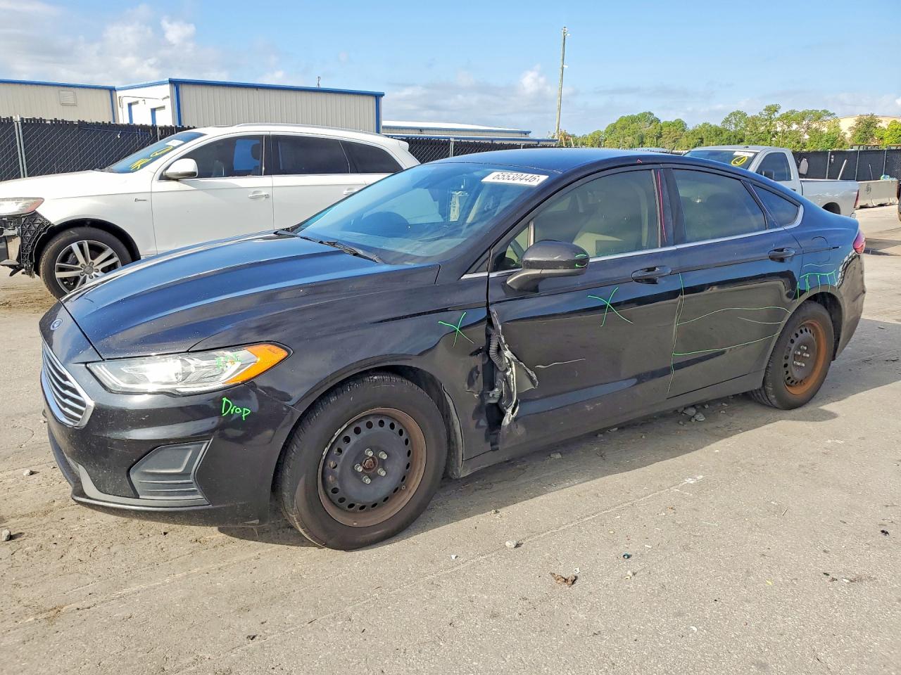 3FA6P0G75KR160327 · 2019 FORD FUSION