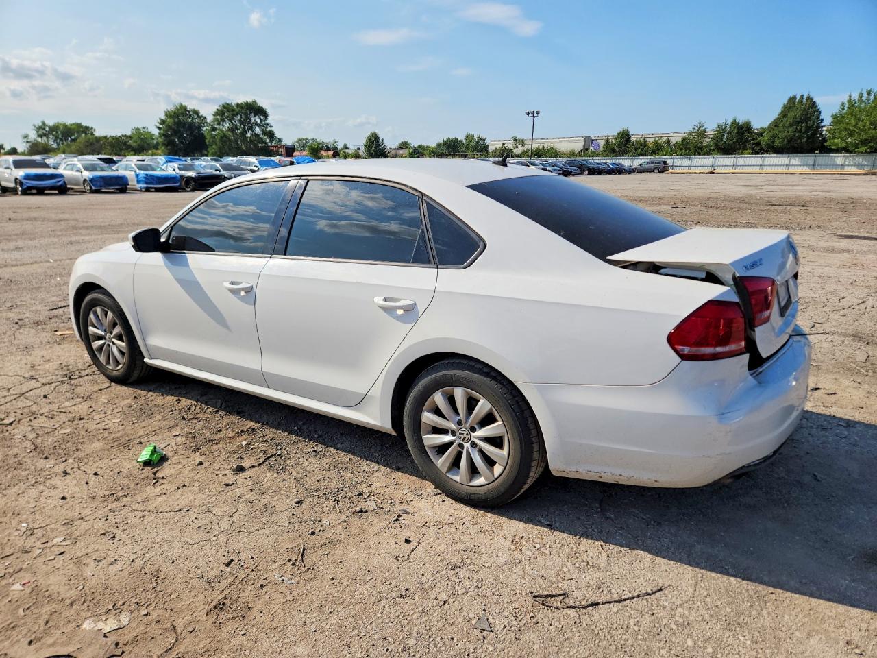 1VWAP7A38CC075336 · 2012 VOLKSWAGEN PASSAT · 2/12