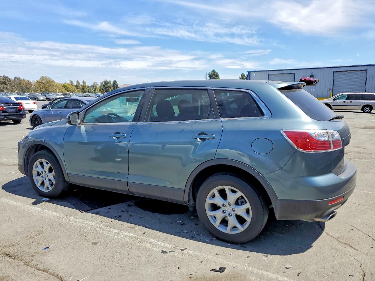 JM3TB2CV4B0329109 · 2011 MAZDA CX-9 · 2/12