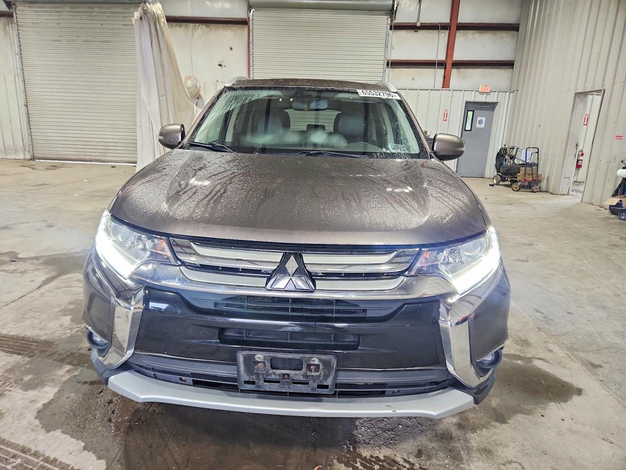 JA4AZ3A35HZ012697 · 2017 MITSUBISHI OUTLANDER · 5/12
