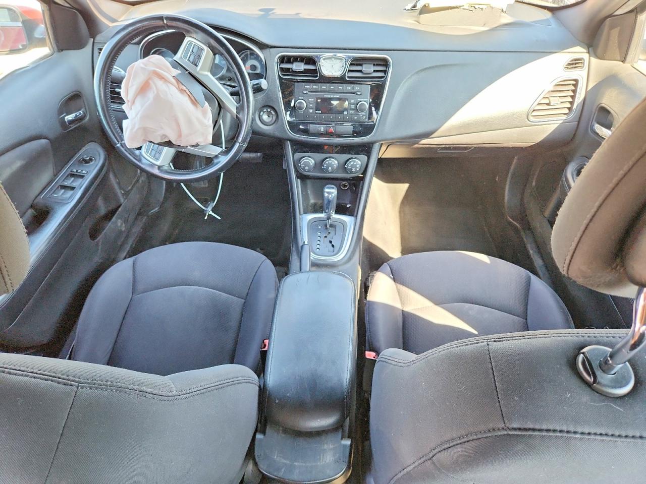 1C3CCBBB1EN150440 · 2014 CHRYSLER 200 · 8/12