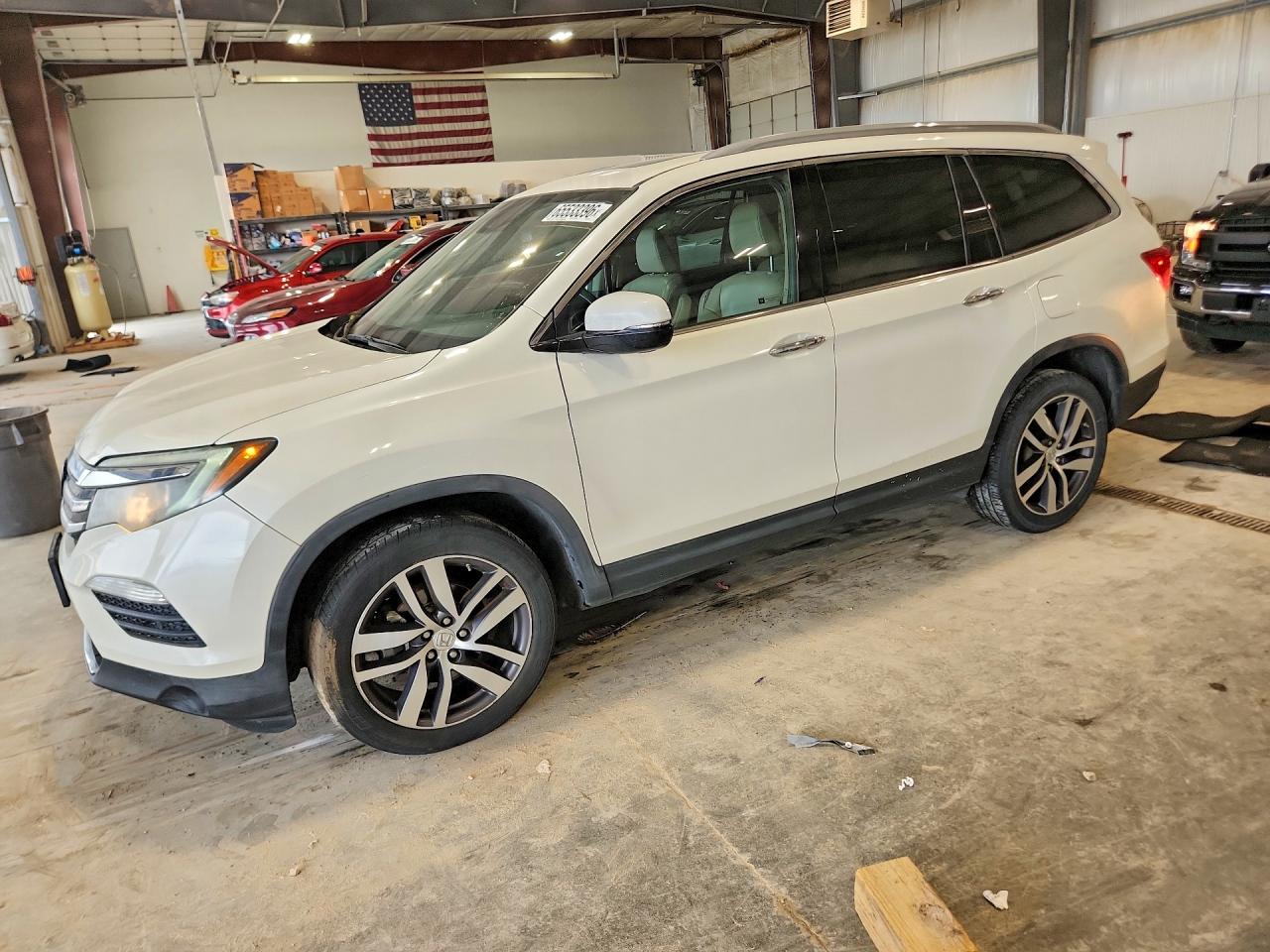 5FNYF6H94HB050226 · 2017 HONDA PILOT