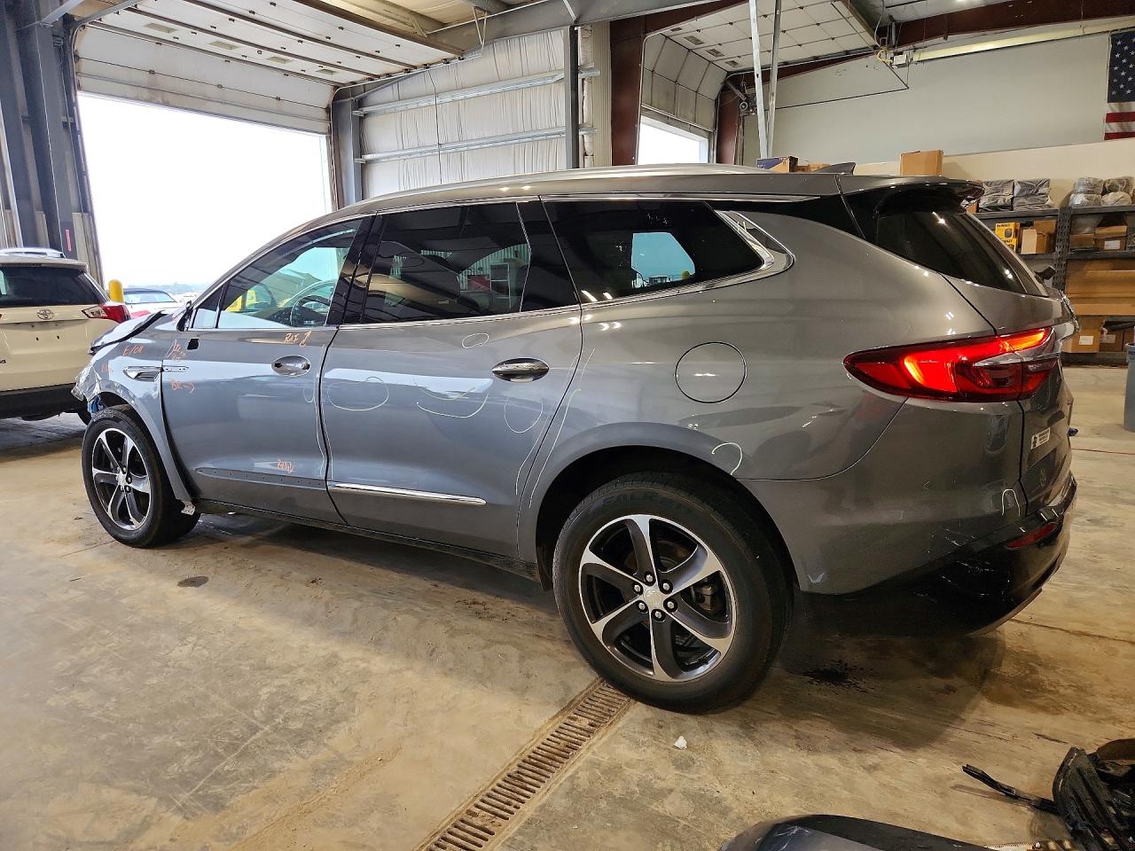 5GAEVAKW0KJ298031 · 2019 BUICK ENCLAVE · 2/14