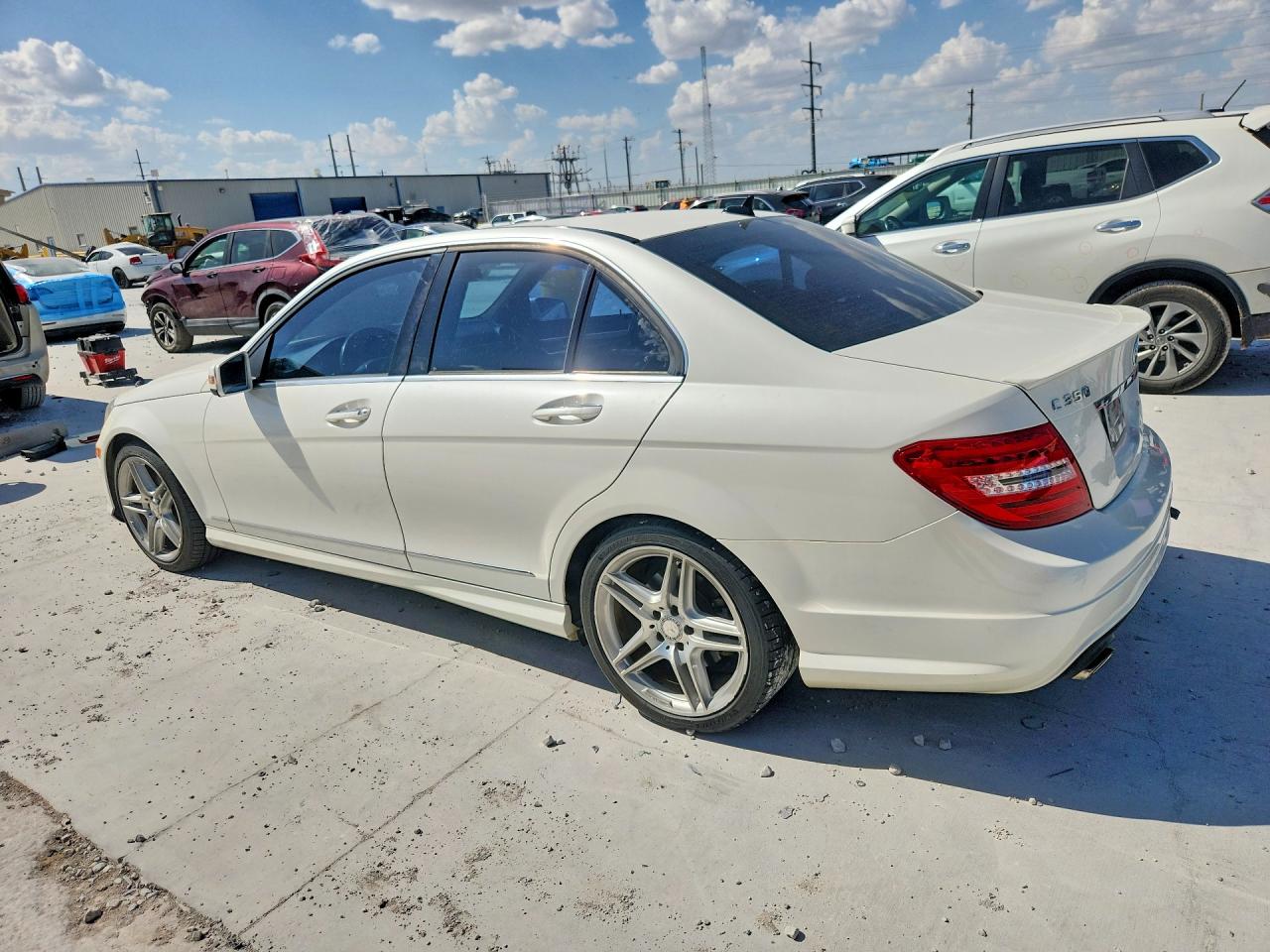 WDDGF5HB7EA924622 · 2014 MERCEDES-BENZ C · 2/12