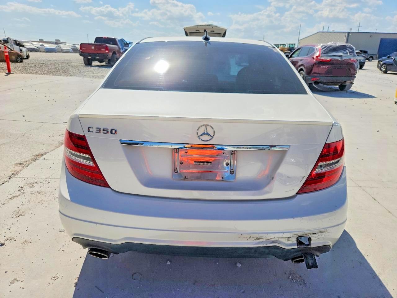 WDDGF5HB7EA924622 · 2014 MERCEDES-BENZ C · 6/12