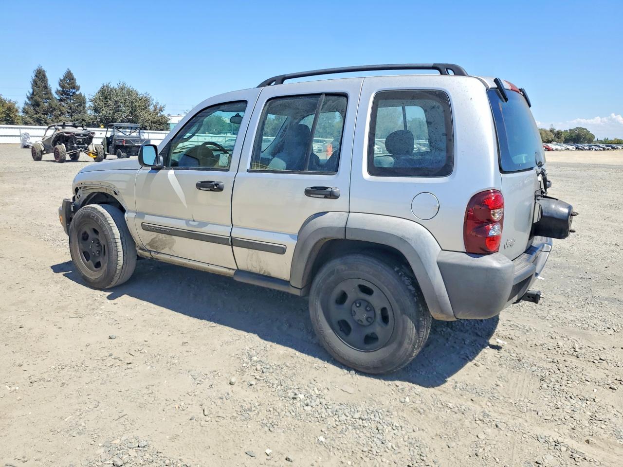 1J4GK48K87W621686 · 2007 JEEP LIBERTY · 2/13